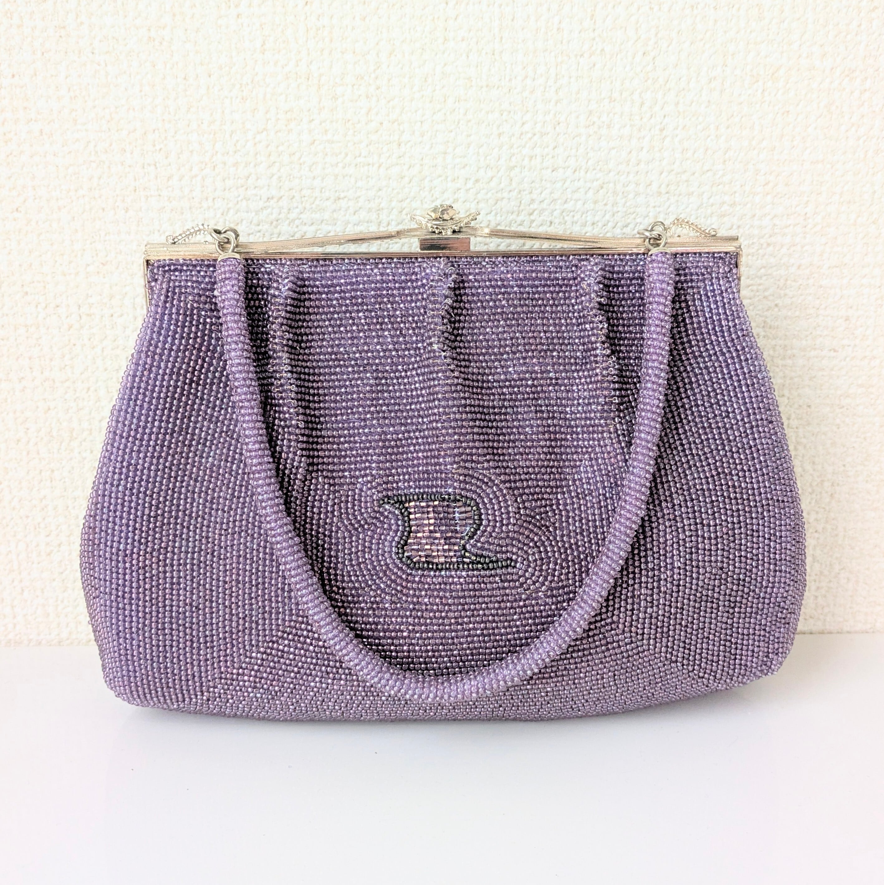 Vintage】ビーズ刺繍バッグ 藤色 流水文 パーティーバッグ クラッチ Vintage】ビーズ刺繍バッグ 藤色 流水文 パーティーバッグ クラッチ