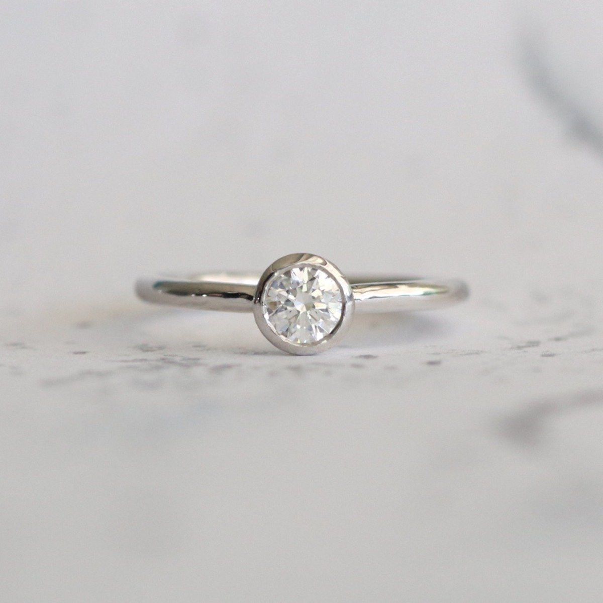 Pt900 天然ダイヤモンド0.380フクリン留め指輪 11号 Pt900 天然ダイヤモンド0.380フクリン留め指輪 11号 pt900 pt950【0.56