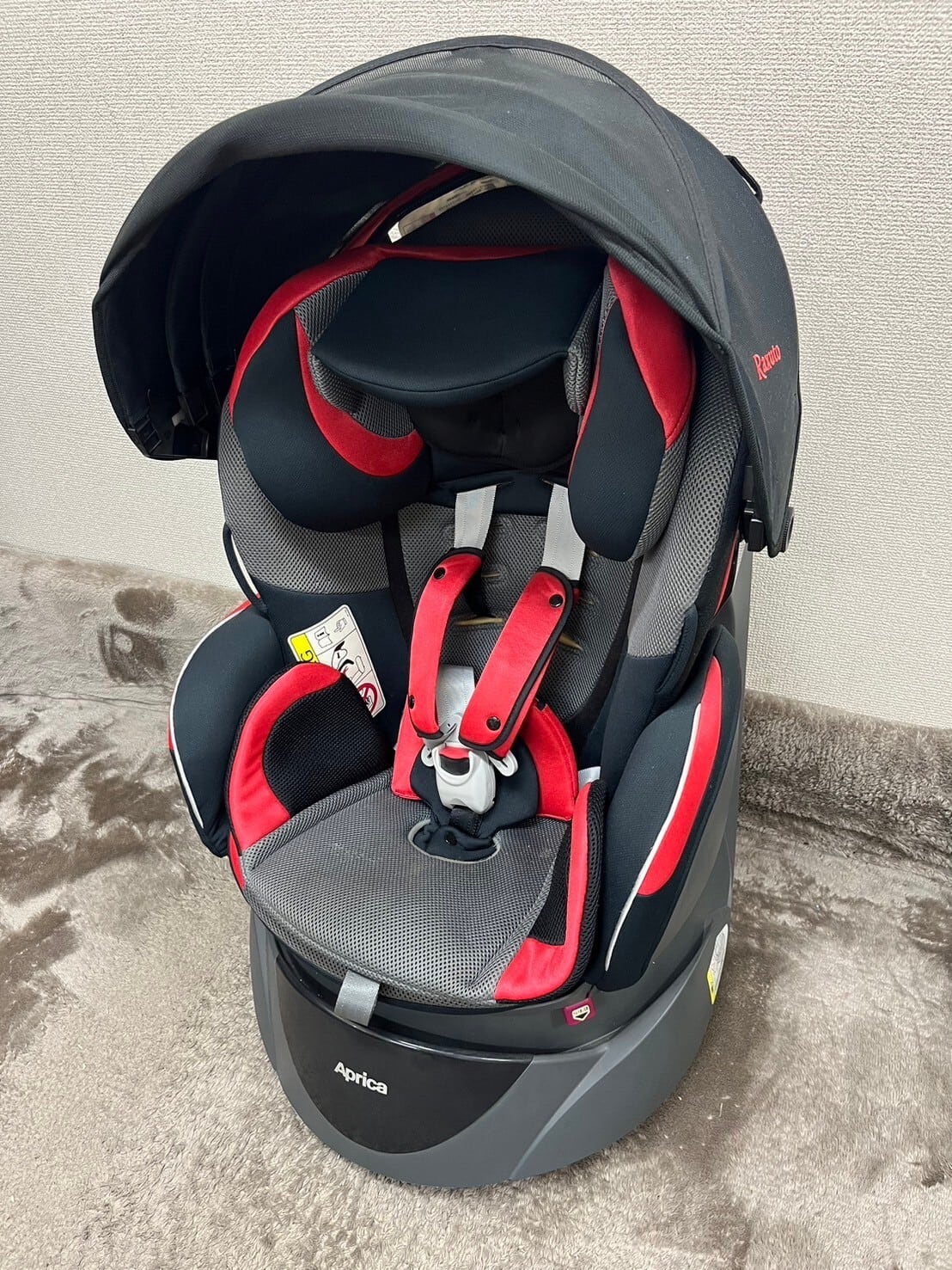Aprica チャイルドシート Fladea Raxuto