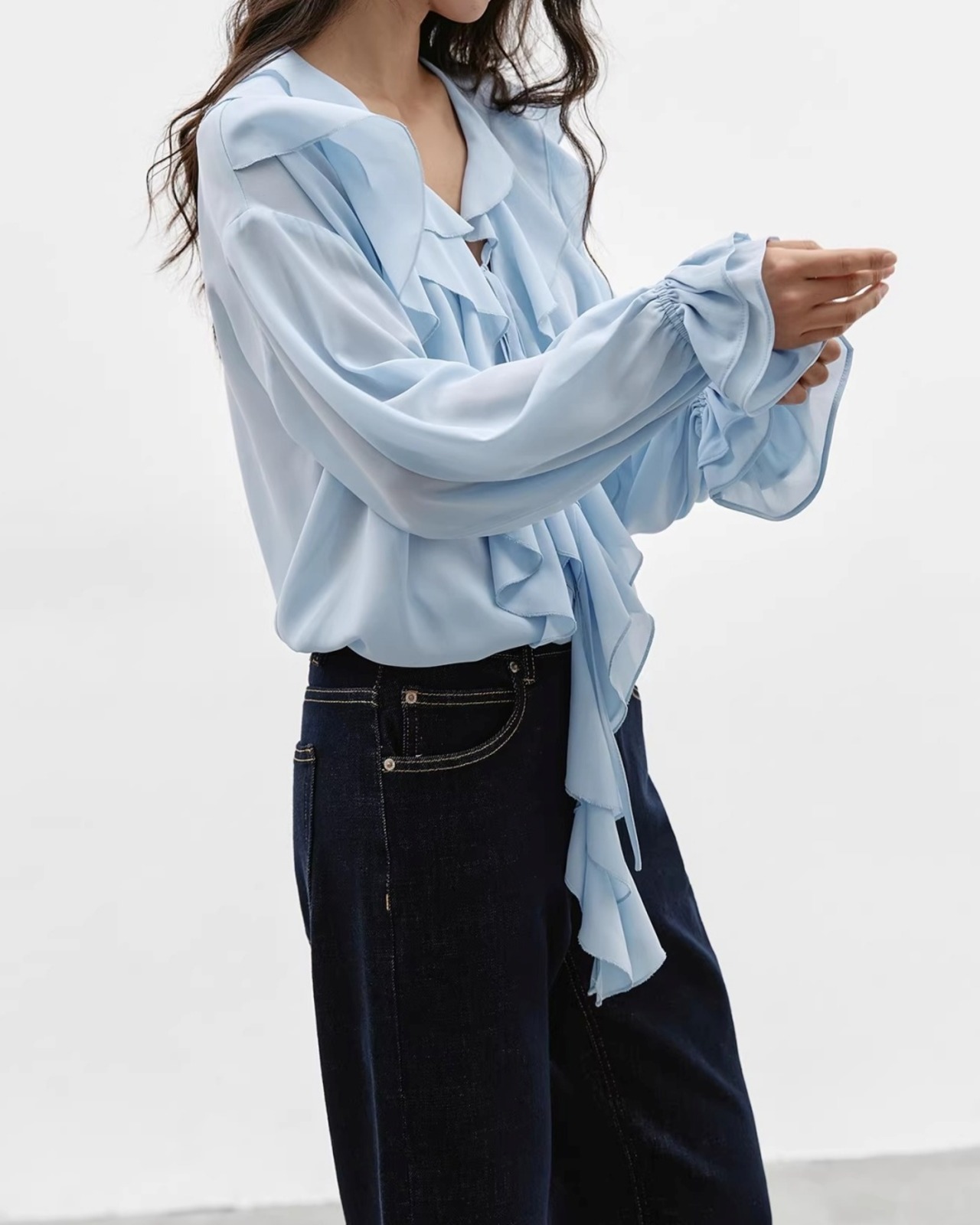 Romantic frilled long sleeve Blouse L0065
