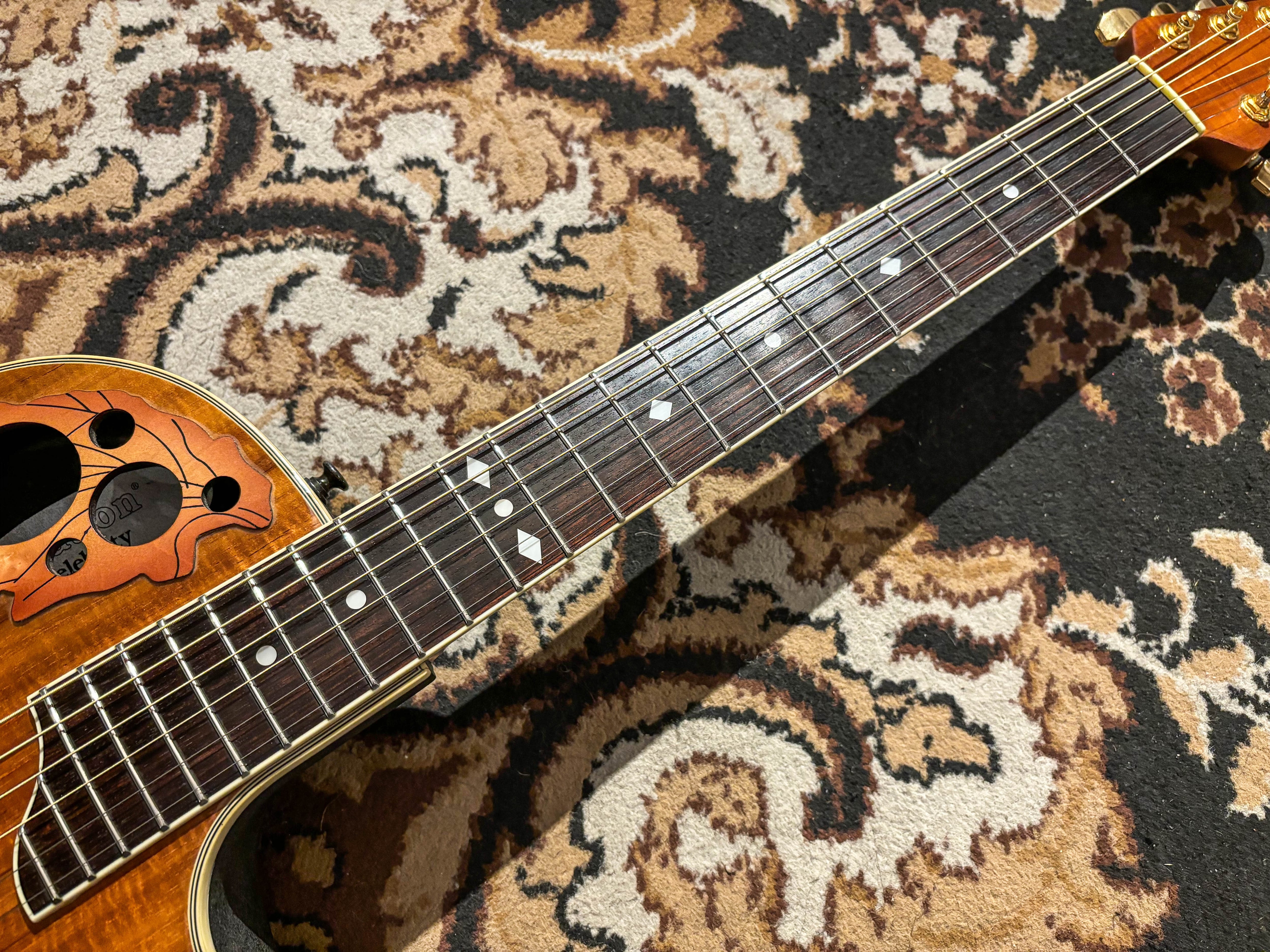 Ovation CS 288 Celebrity オベーション エレアコ Ovation E-Acoustic