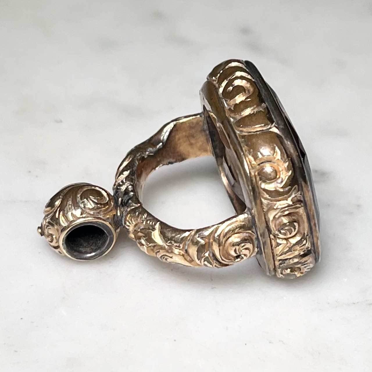 antique heavy gauge metal seal pendant