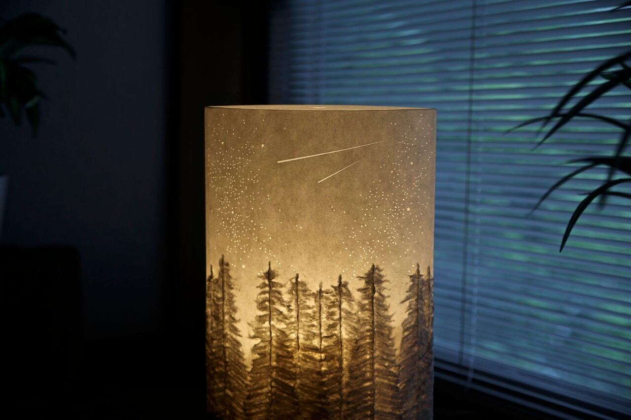 彼方へ」和紙de夜空のランプシェード | 漉工房 SUKIKOUBOU