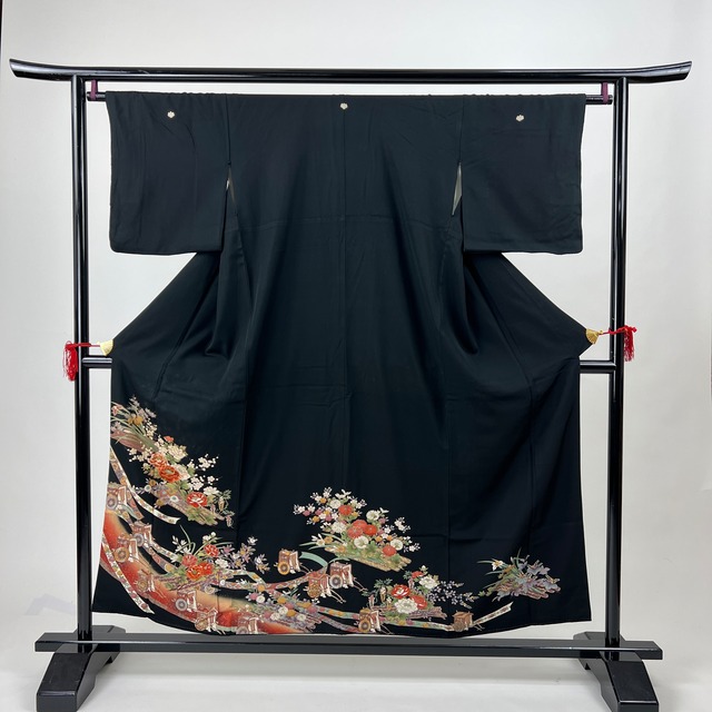 黒留袖 留袖 中古品 リメイク 素材取り  4A1012 HZYA039000