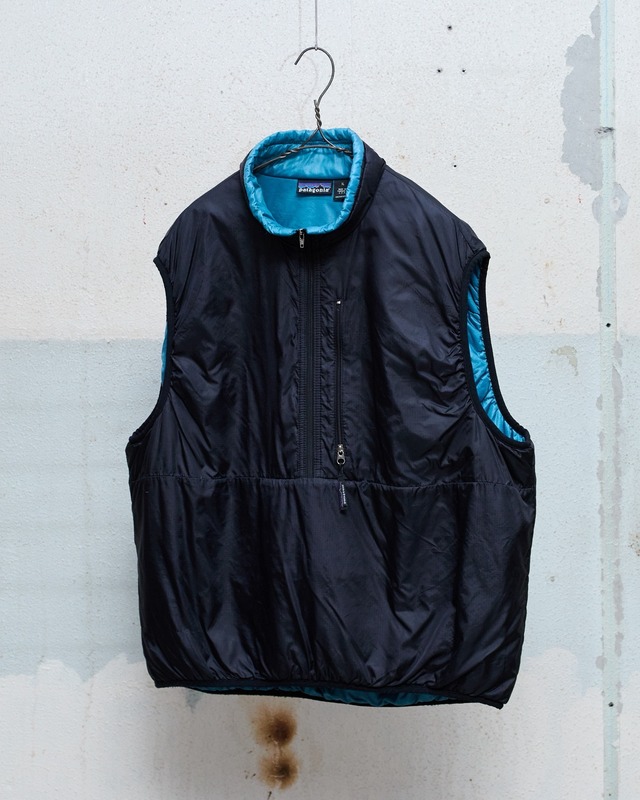 “Patagonia”puffball half zip pullover vest / SIZE : XL / Made In USA / BLACK