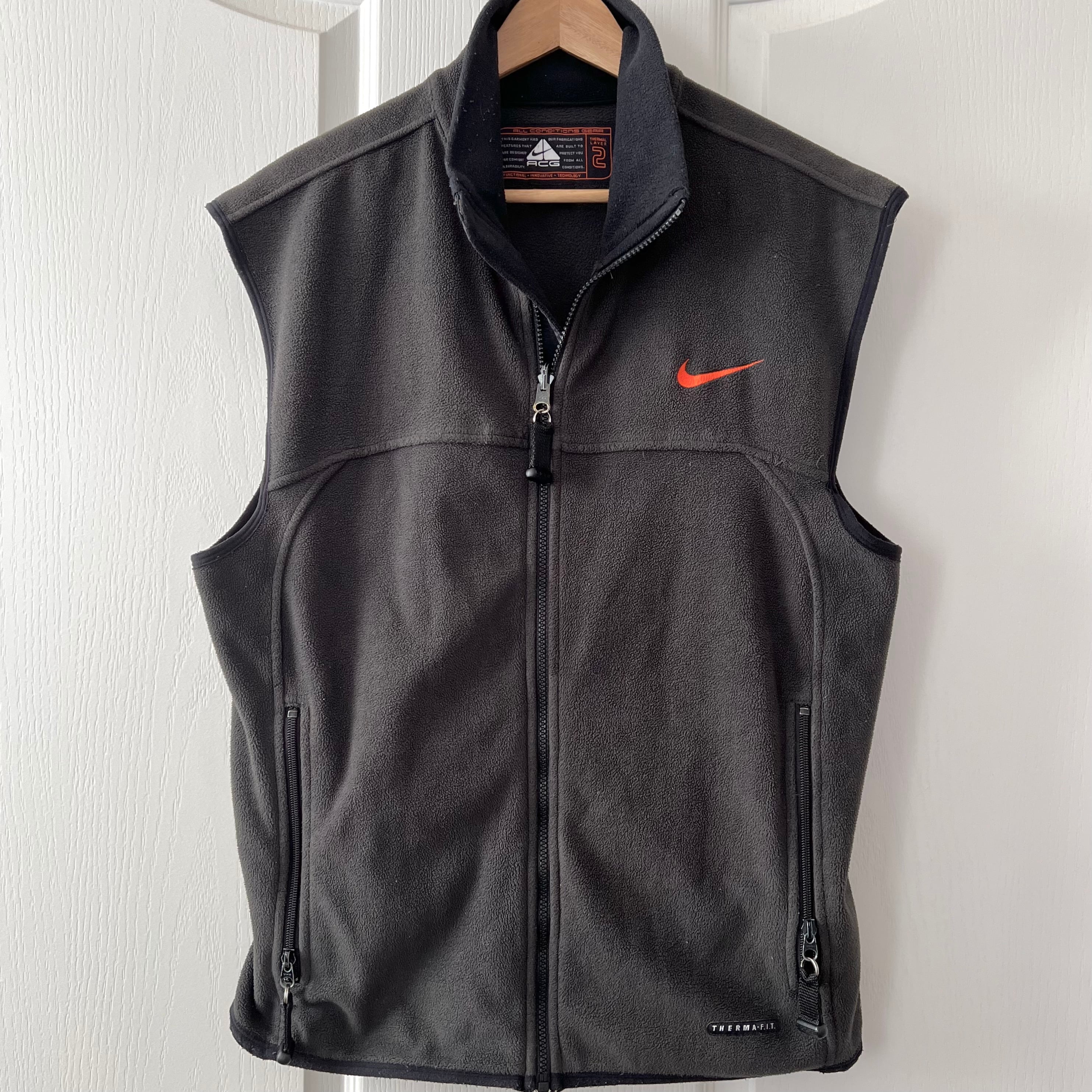 Eddie Bauer 黒タグ エディーバウアー ダウンベスト XL カラコラム