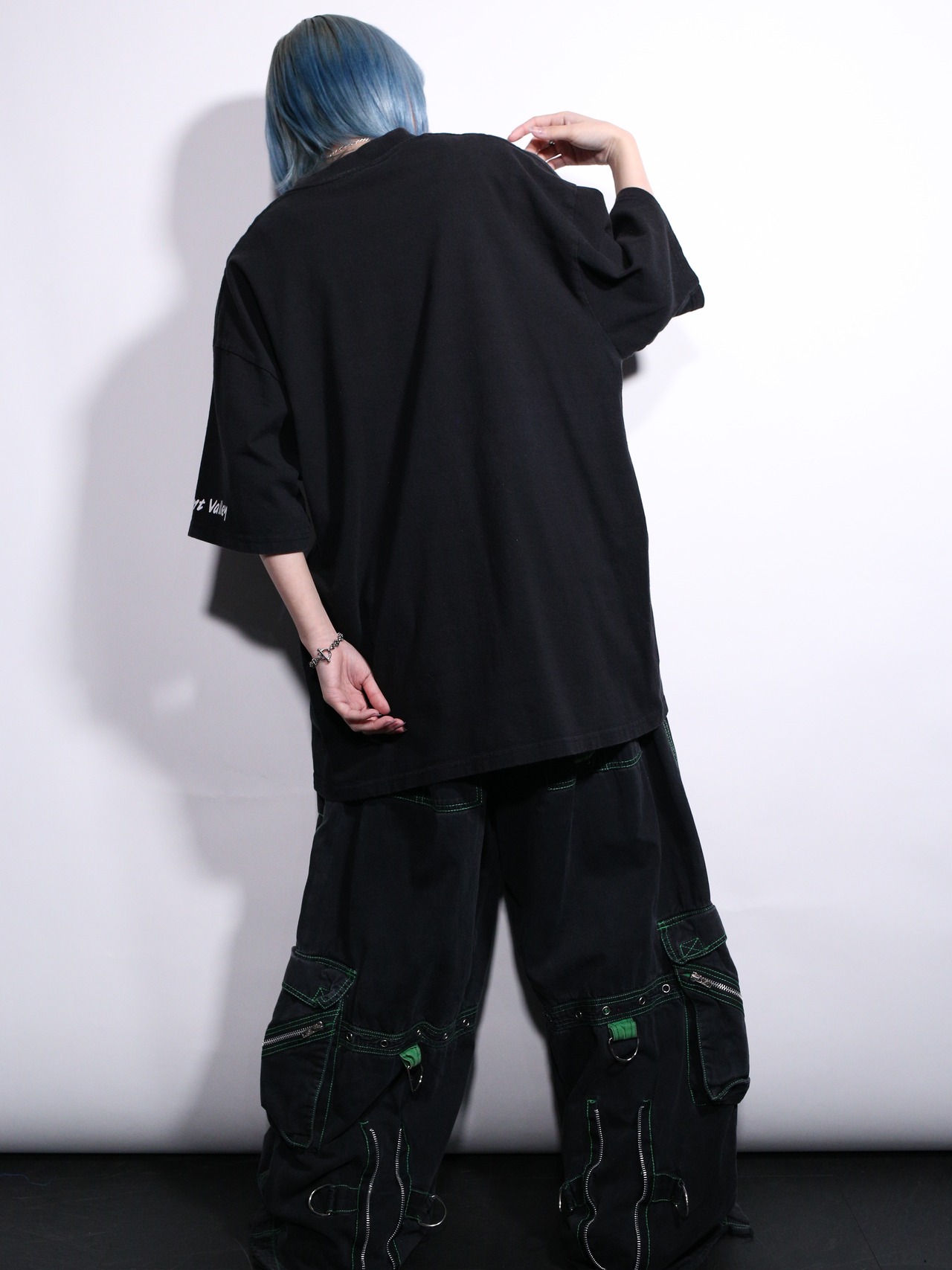 Monument Valley printed PRO CLUB body over silhouette tee - 5