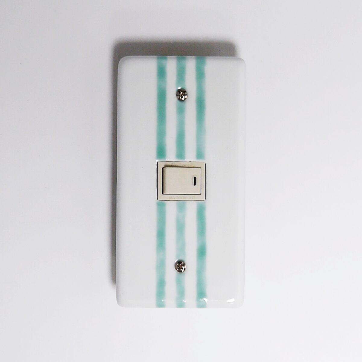 スイッチプレート 青磁ストライプ白磁(1穴)