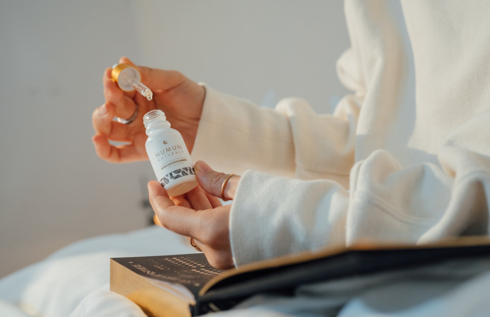 ＊はな＊ 　PREMIUM CBDオイル２本 Tinctures__80068.1768710610.png