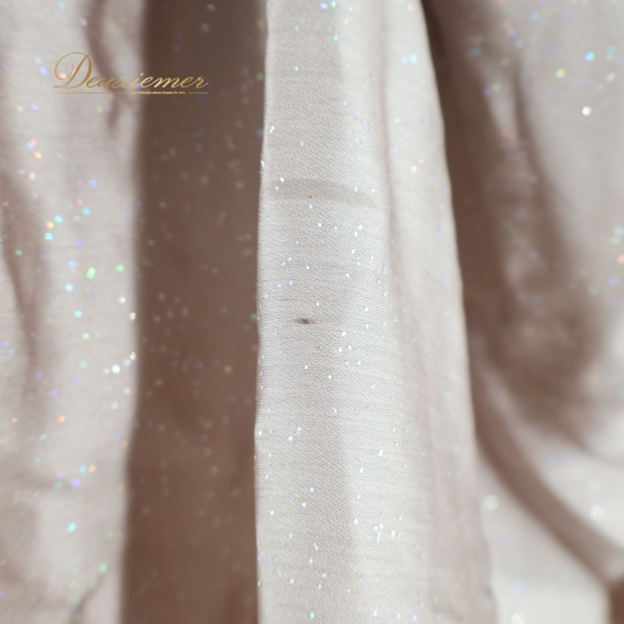 ベリーダンス オリエンタル 衣装 上下セット ブラウン系 トップス スカート ラインストーン ビーズ 花 茶 橙 ラメ キラキラ 豪華 装飾 華やか スリット ダンス衣装 ステージ イベント 落ち着いた色 かわいい オレンジ系 ピンク系