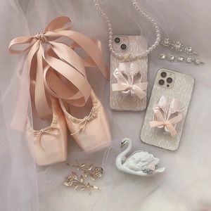 Ballerina iPhone case "Swan Lake, Odette" (ストラップホルダータイプ)