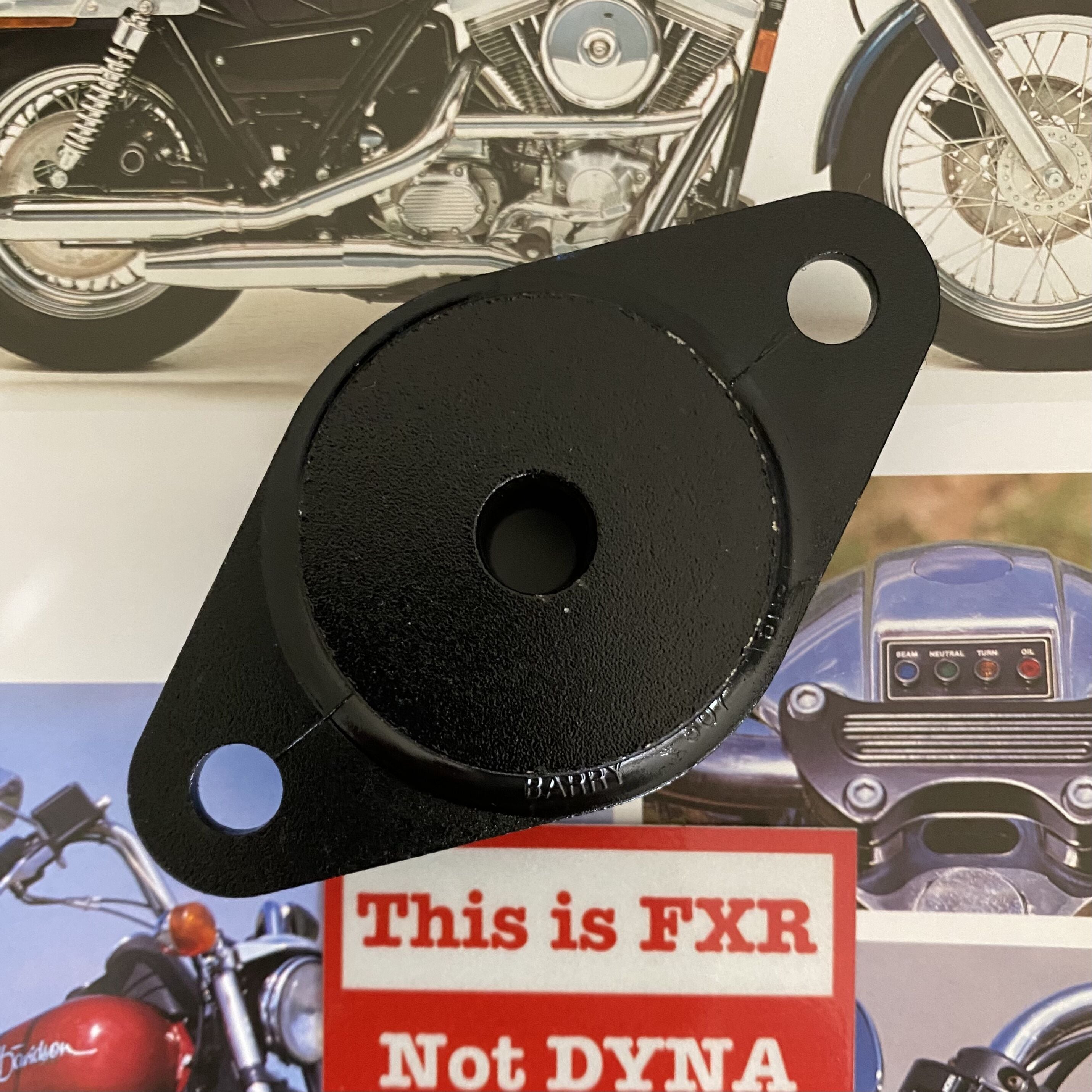 FXR エンジンフロント ラバーマウント 純正品番16207-79D