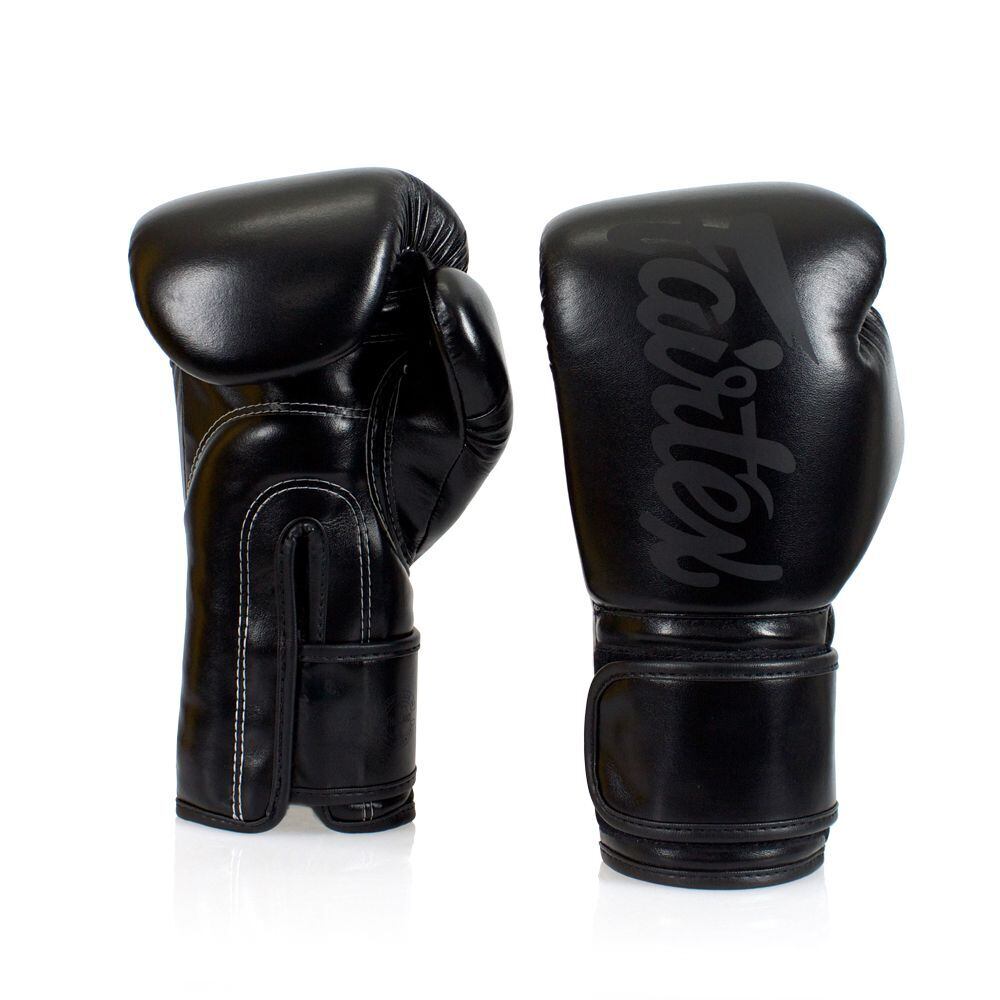 Fairtex BGV14 ソリッド ブラック 14oz ボクシンググローブ