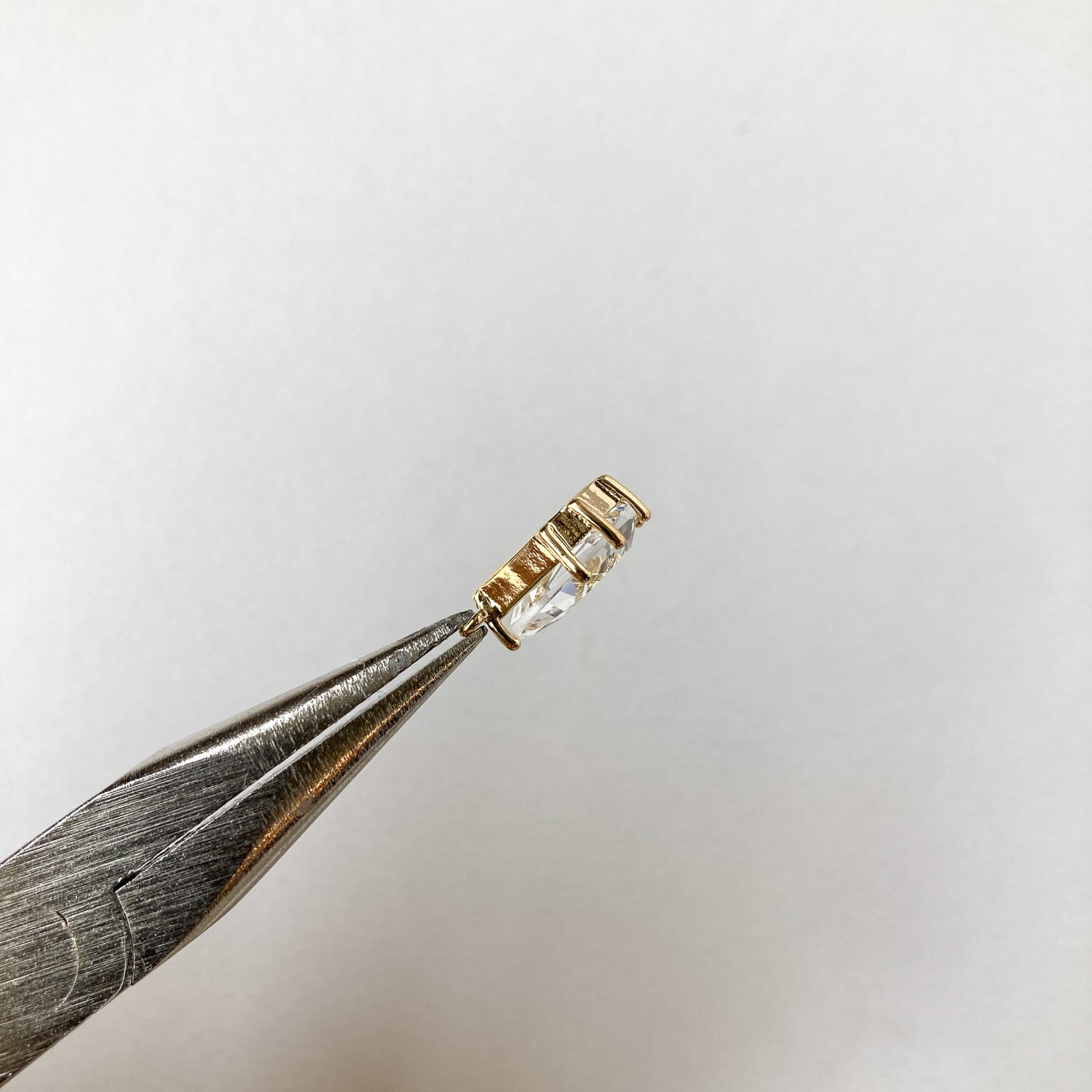 再入荷〉しずく型八角形クリアビジューチャーム | Dua-アクセサリー