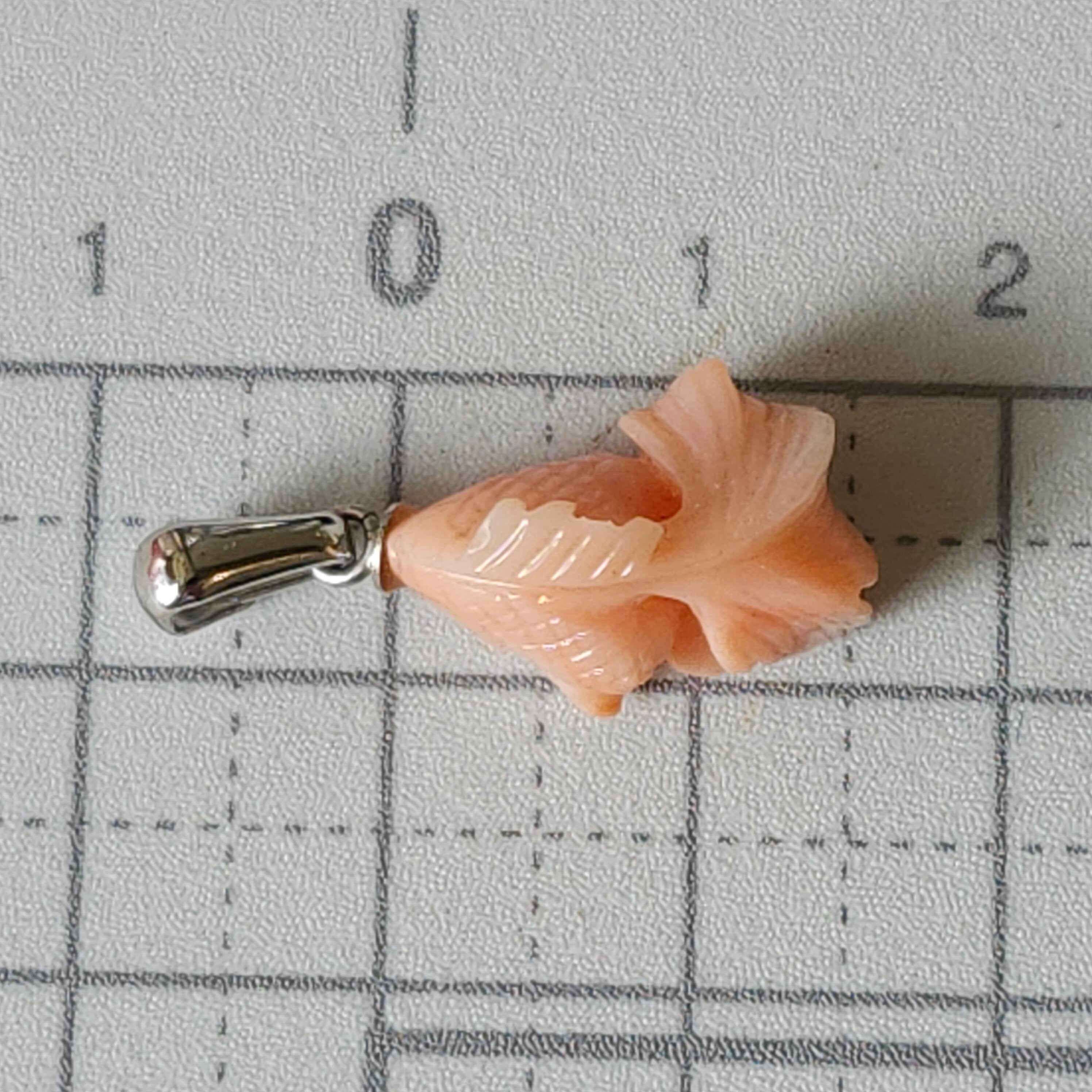 金魚(珊瑚彫刻)ペンダント 092 | 清岡珊瑚店
