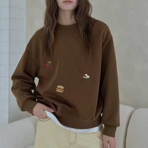 embroidered motif sweatshirt pullover