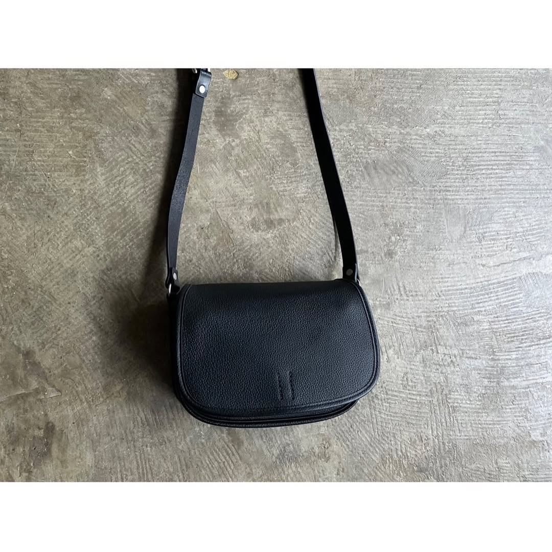SLOW(スロウ) Shrink Leather Mail Bag | AUTHENTIC Life Store