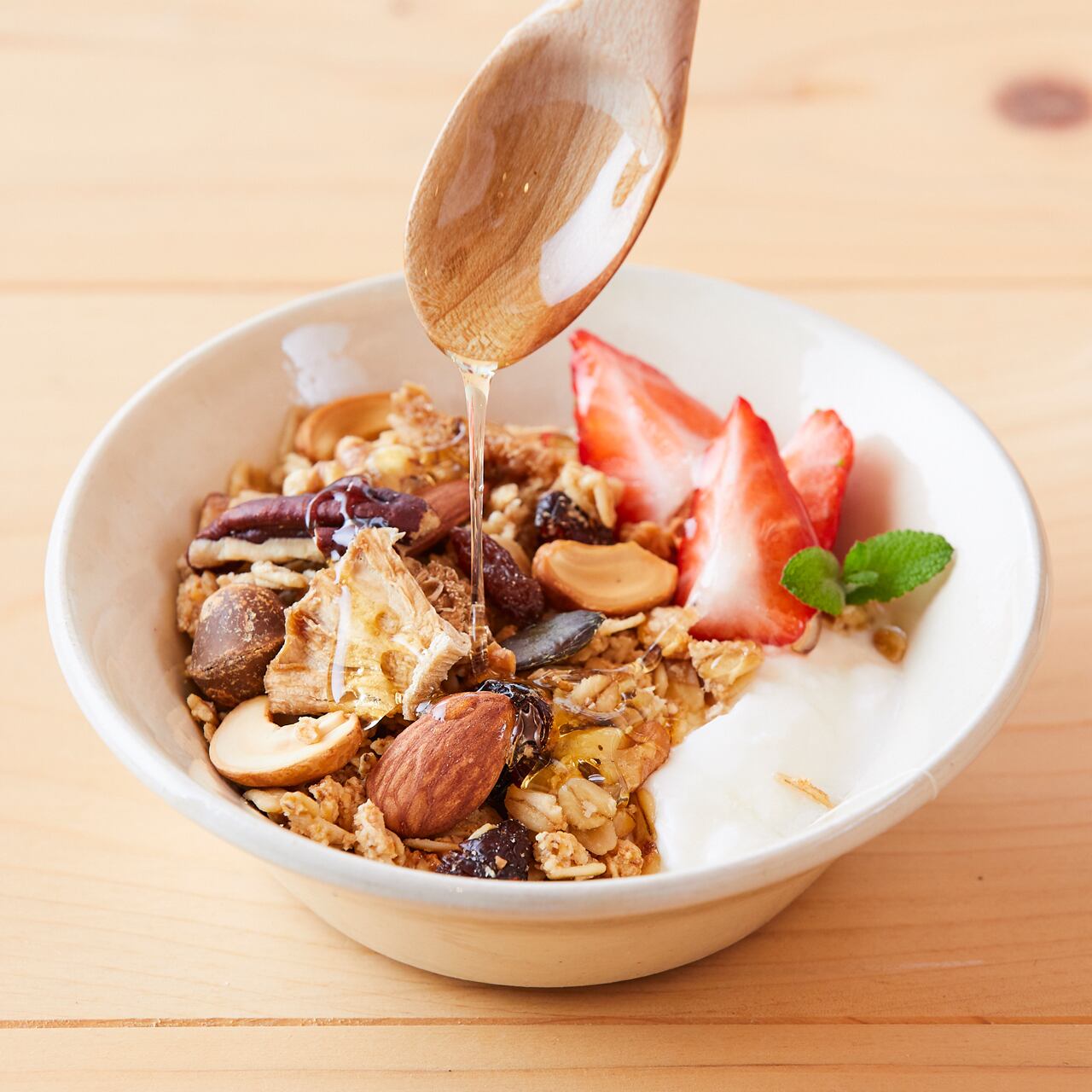 ノラノーラ食べ比べギフトセット（蜂蜜グラノーラ） | 森と蜂蜜と