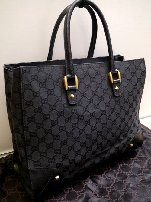 16万◆GUCCI グッチ GG柄xスタッズ ユニセックス A4対応ビジネス可 キャンバスxレザー トート ハンド バッグ◆ 書類対応で通勤通学に大活躍
