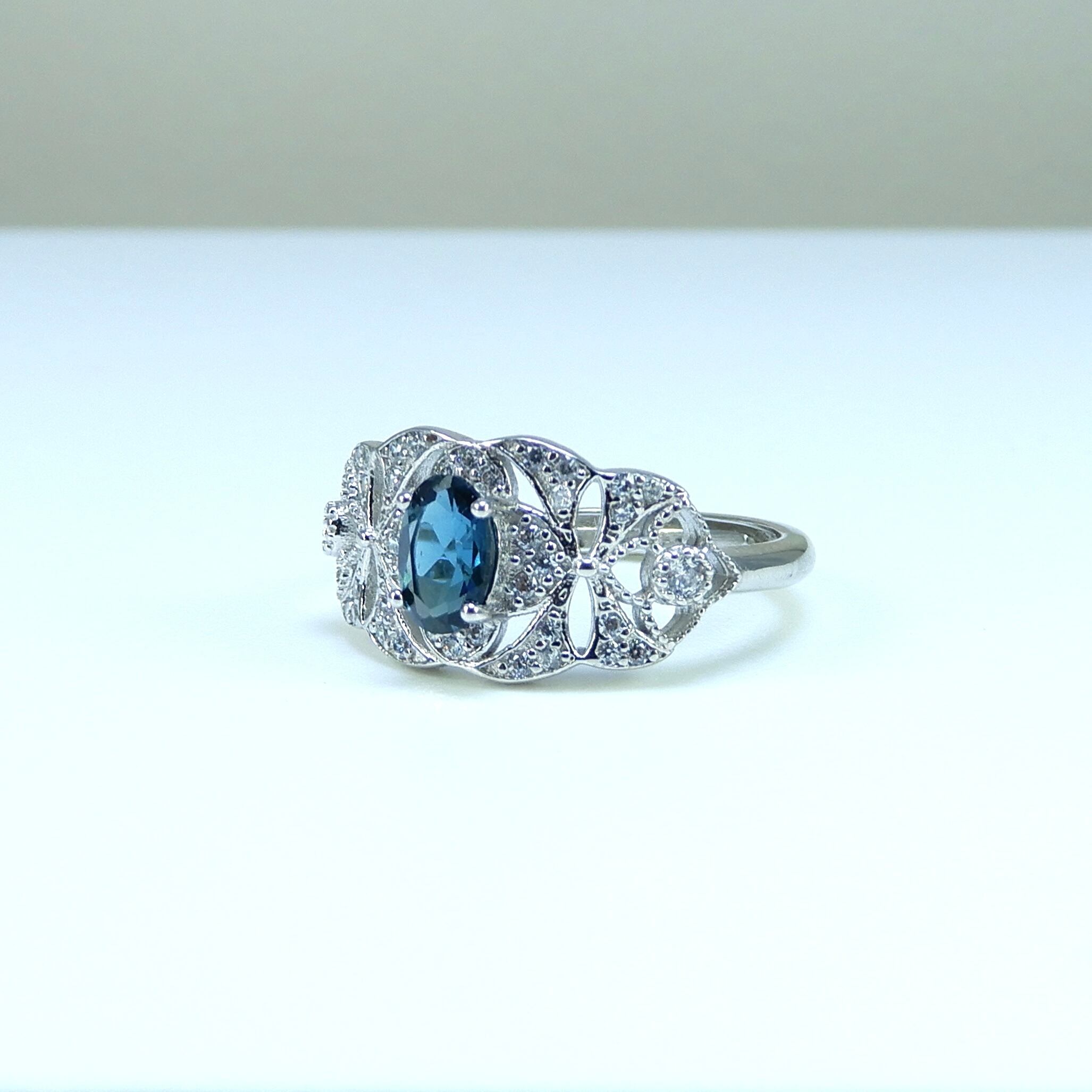 ♦︎ロンドンブルートパーズ♦︎WGカラー《0049》