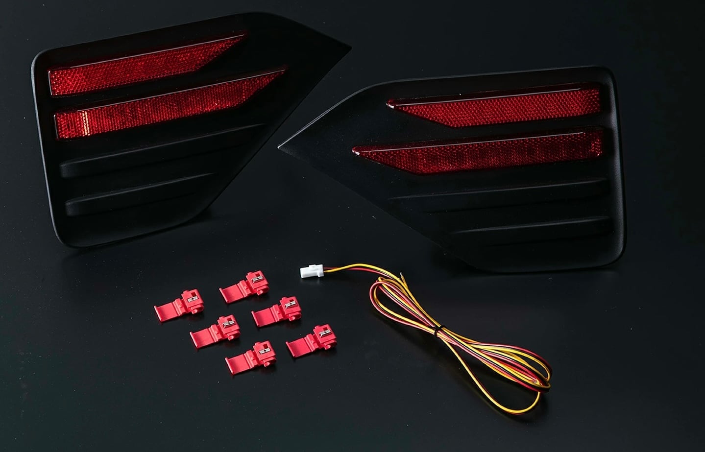 ヴァレンティ LEDリアバンパーリフレクター トヨタ 90型ヴォクシー