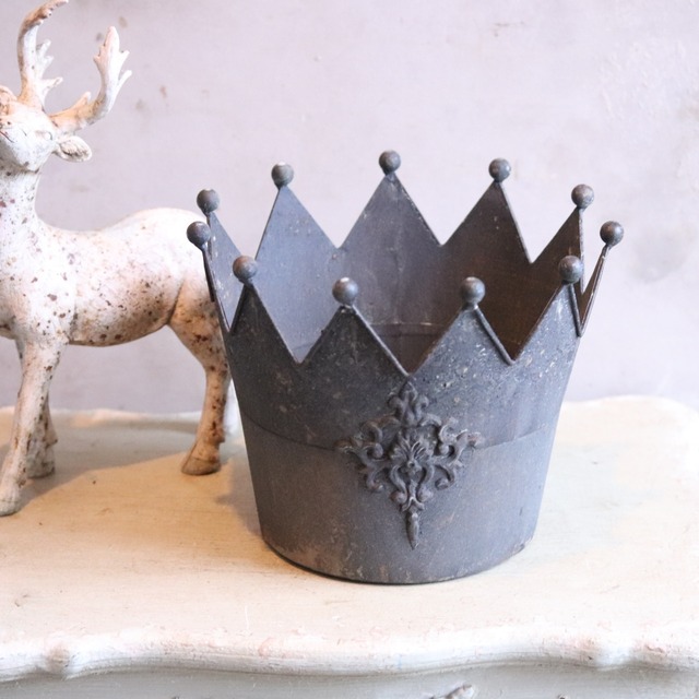 mondimanche 植木鉢　クローヌポットMDGY｜シャビーシック　王冠デザインでお花とよく合う　UF 624