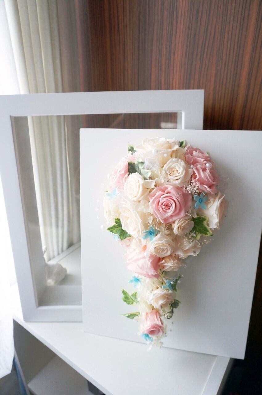 結婚式後のブーケ保存加工 】プリザブドフラワーor造花のブーケを額に