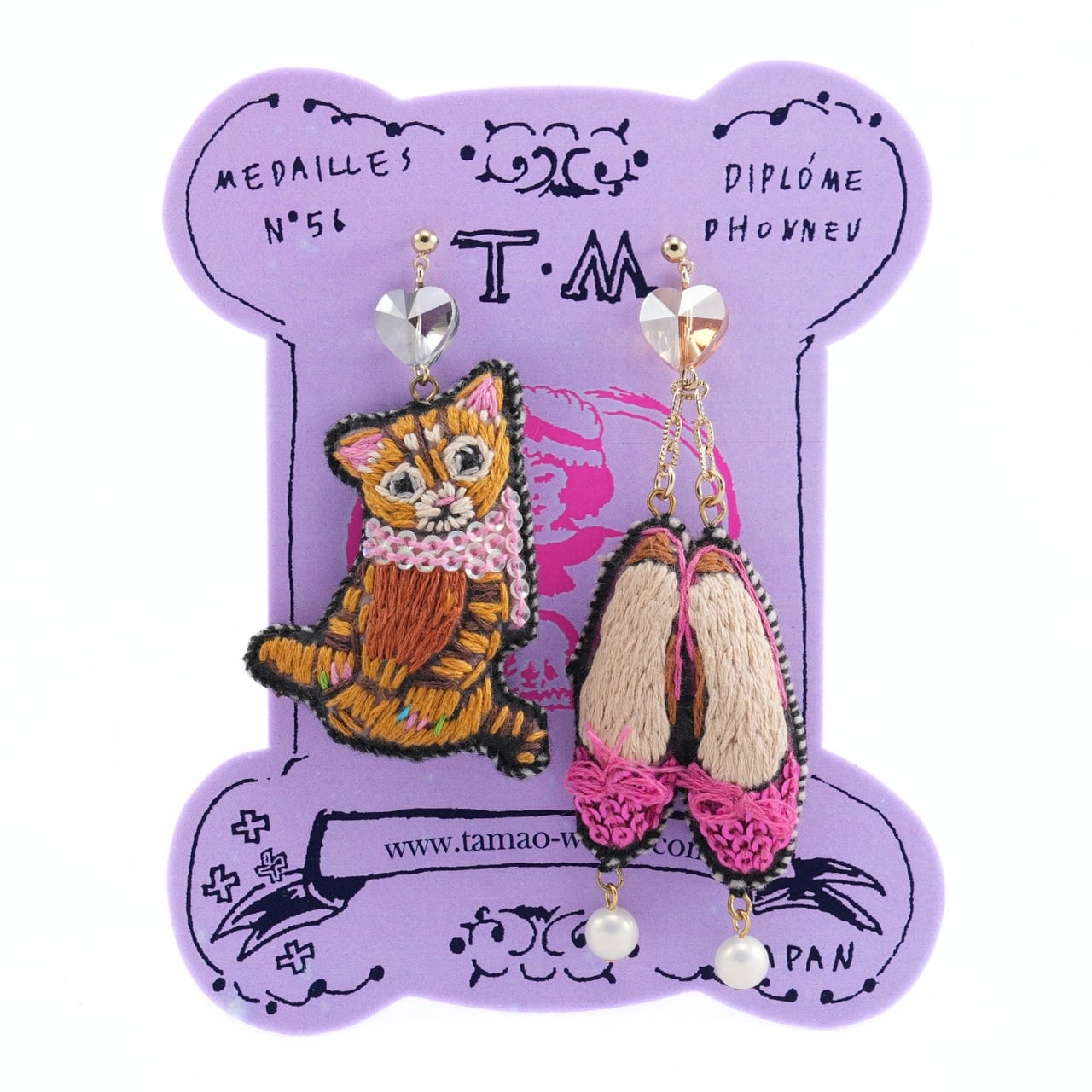 刺繍ピアス/イヤリング Ballet shoes and snood cat | tamaobazaaar