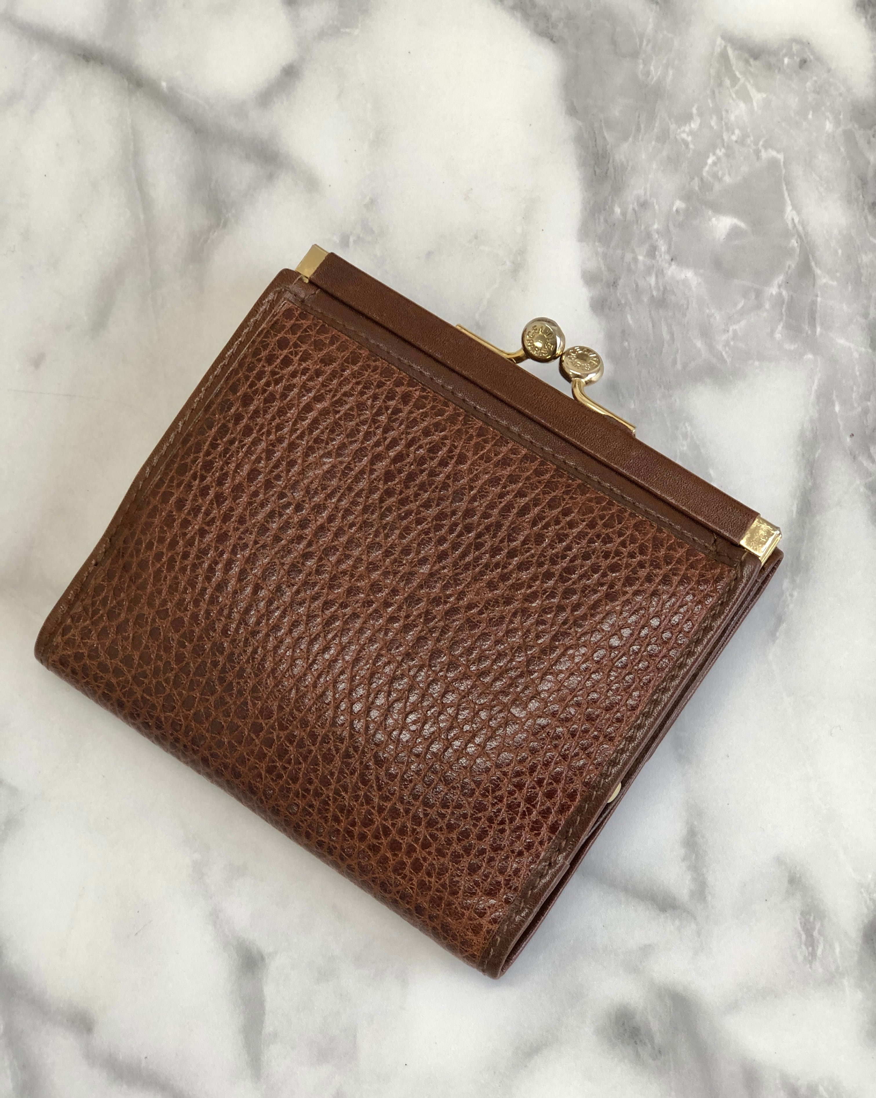 CELINE コンパクトウォレット ブラウン CELINE セリーヌ ロゴ コンビレザー コンパクトウォレット 財布