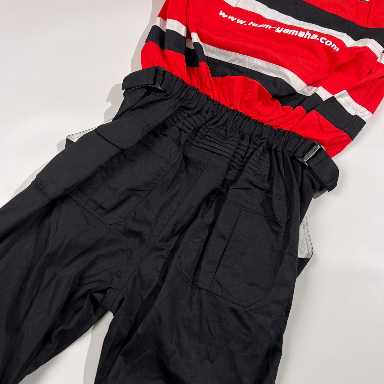 希少 レア YAMAHA ヤマハ TEAM YAMAHARACING チーム ヤマハレーシング ワッペン プリント つなぎ 作業着 メカニックスーツ サイズ L /レッド×ブラック