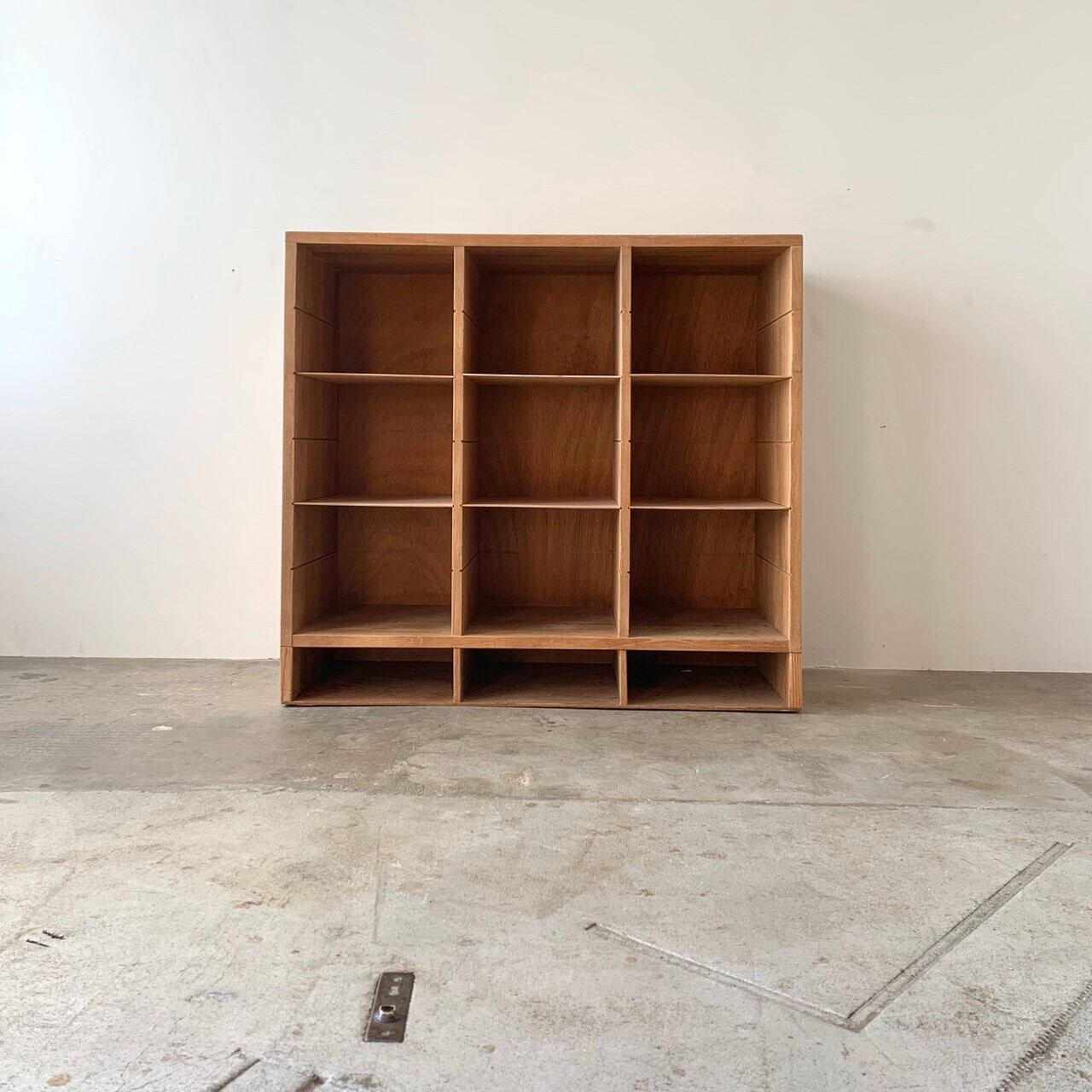 棚　ディスプレイ棚　古家具