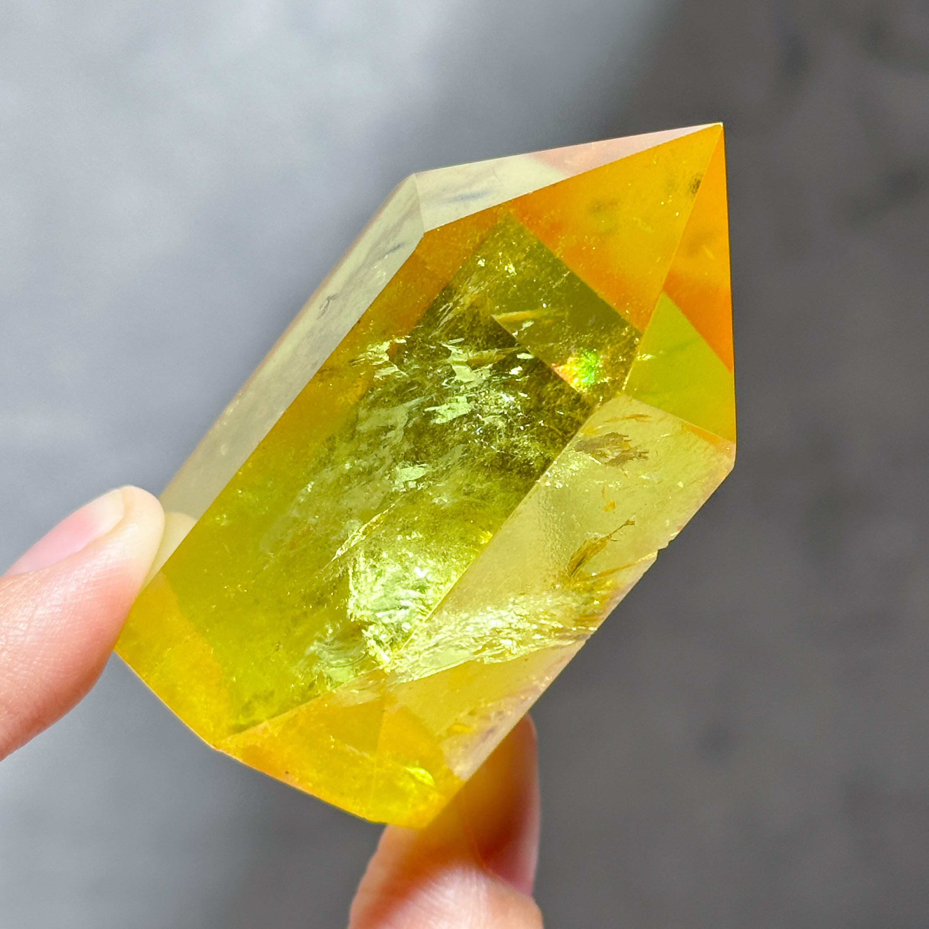 イエローオーラクォーツ ミニタワー25◇ Yellow Aura Quartz ◇天然石・鉱物・パワーストーン