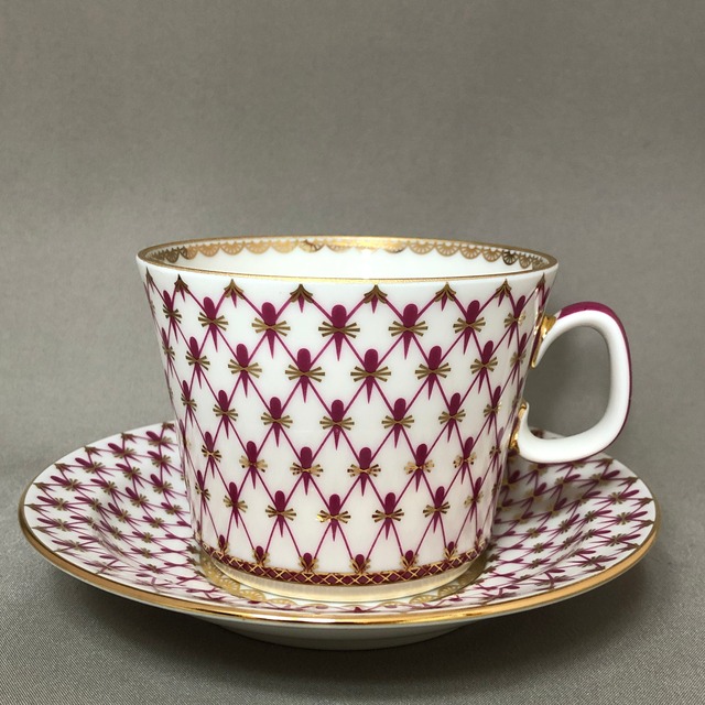 新品 Imperial Porcelain レッドネット ティーカップ＆ソーサー IP1056 