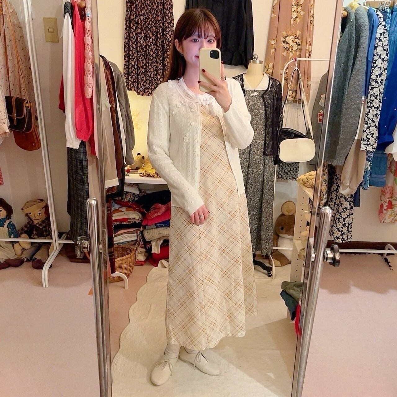 white flower knit ensemble