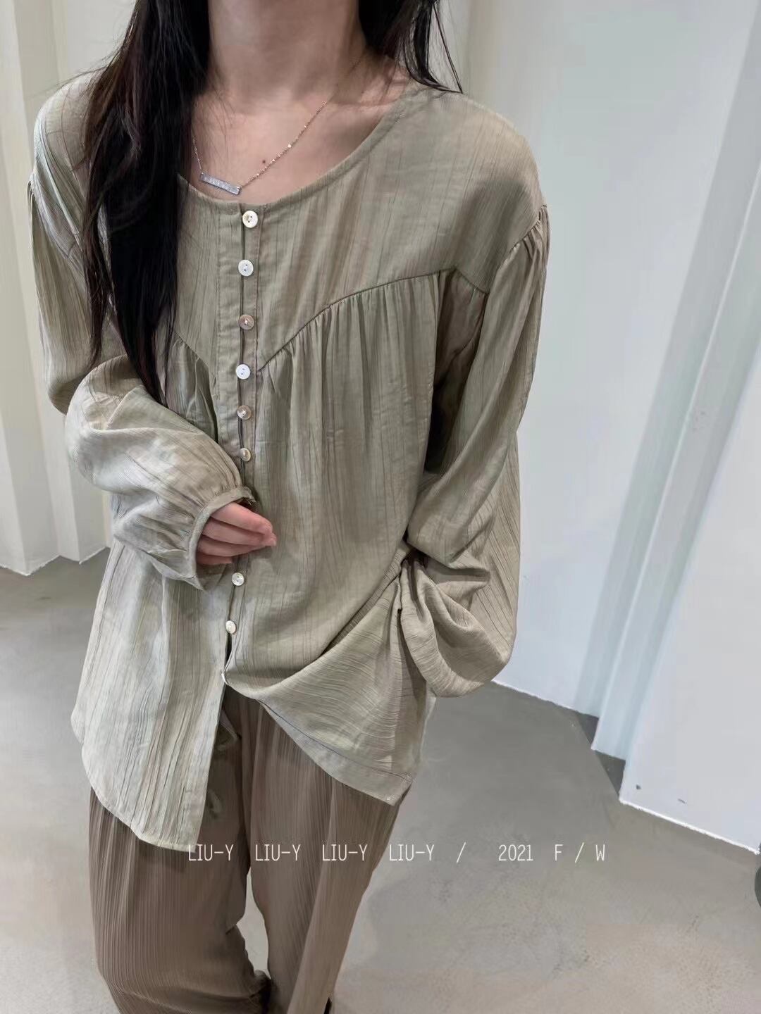 ボタンブラウス　AJ2205-752