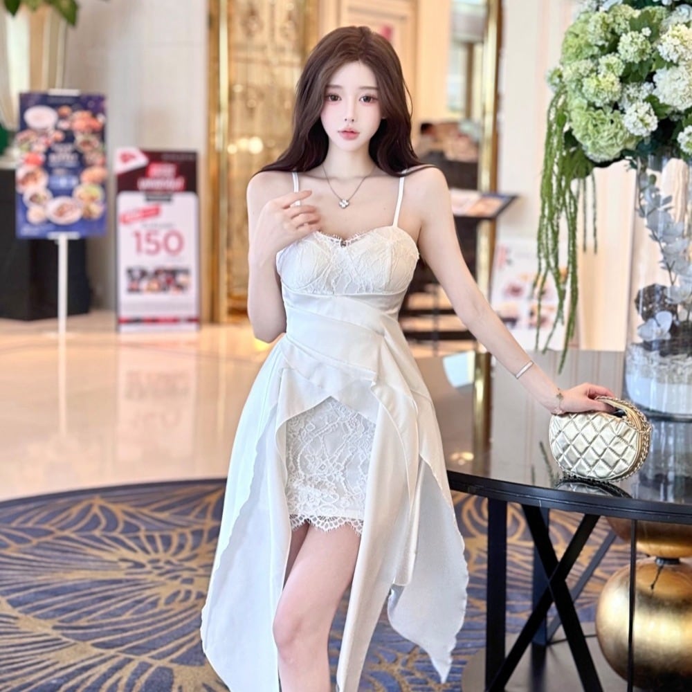 最終sale！50.人とかぶらないデザイン谷間見せセクシーペプラム