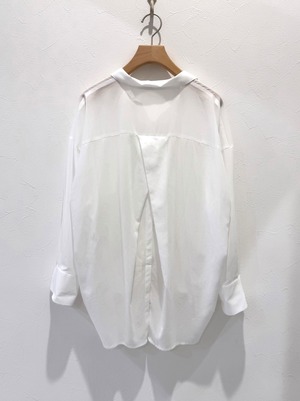 袖ボタンスリットシアーシャツ