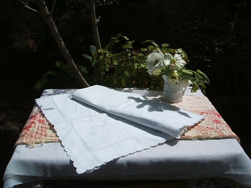 english vintage white embroidey pillow case イギリス　ヴィンテージ　ホワイト手刺繍ピロケース