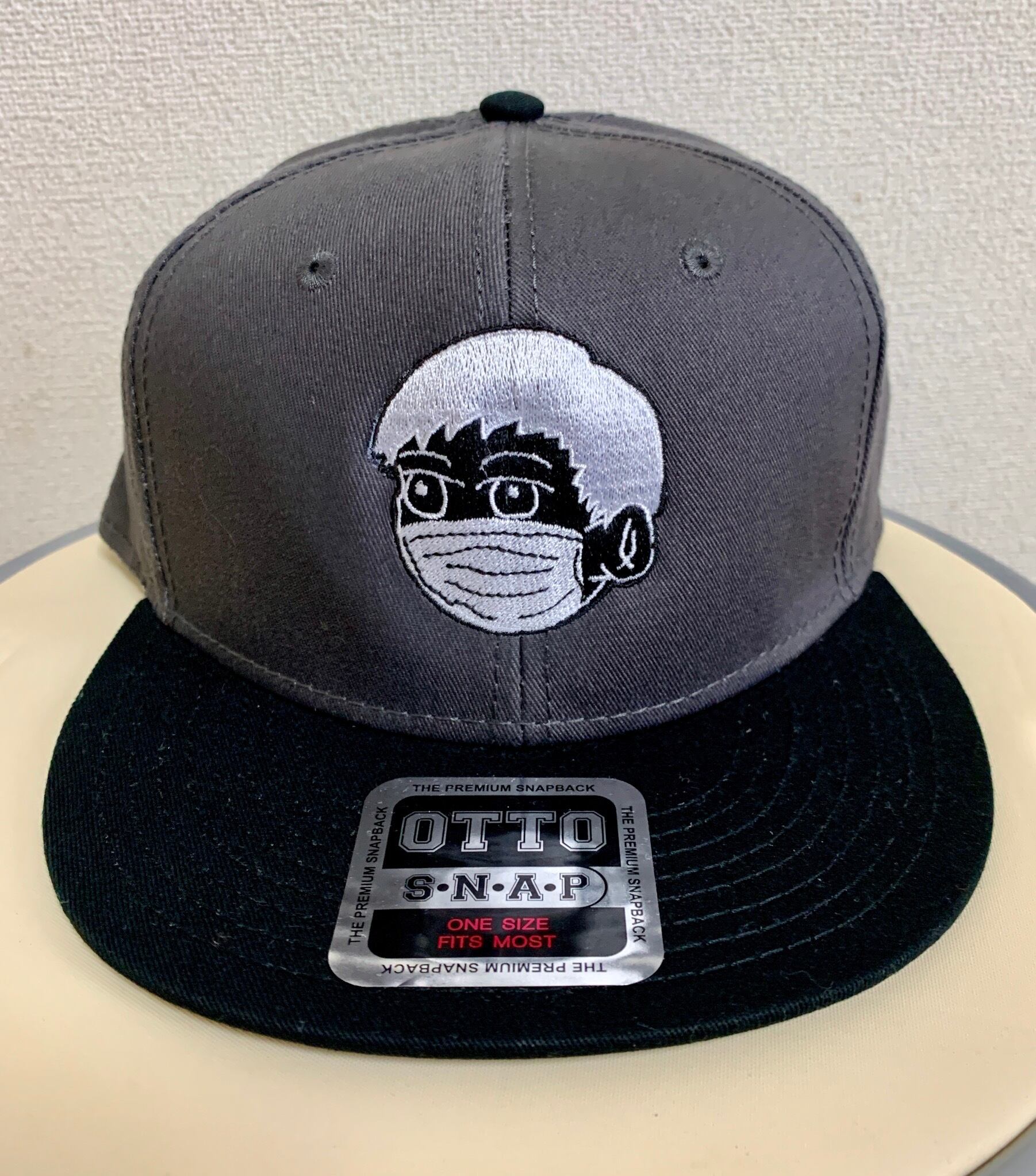 モノクロ田中くんキャップ