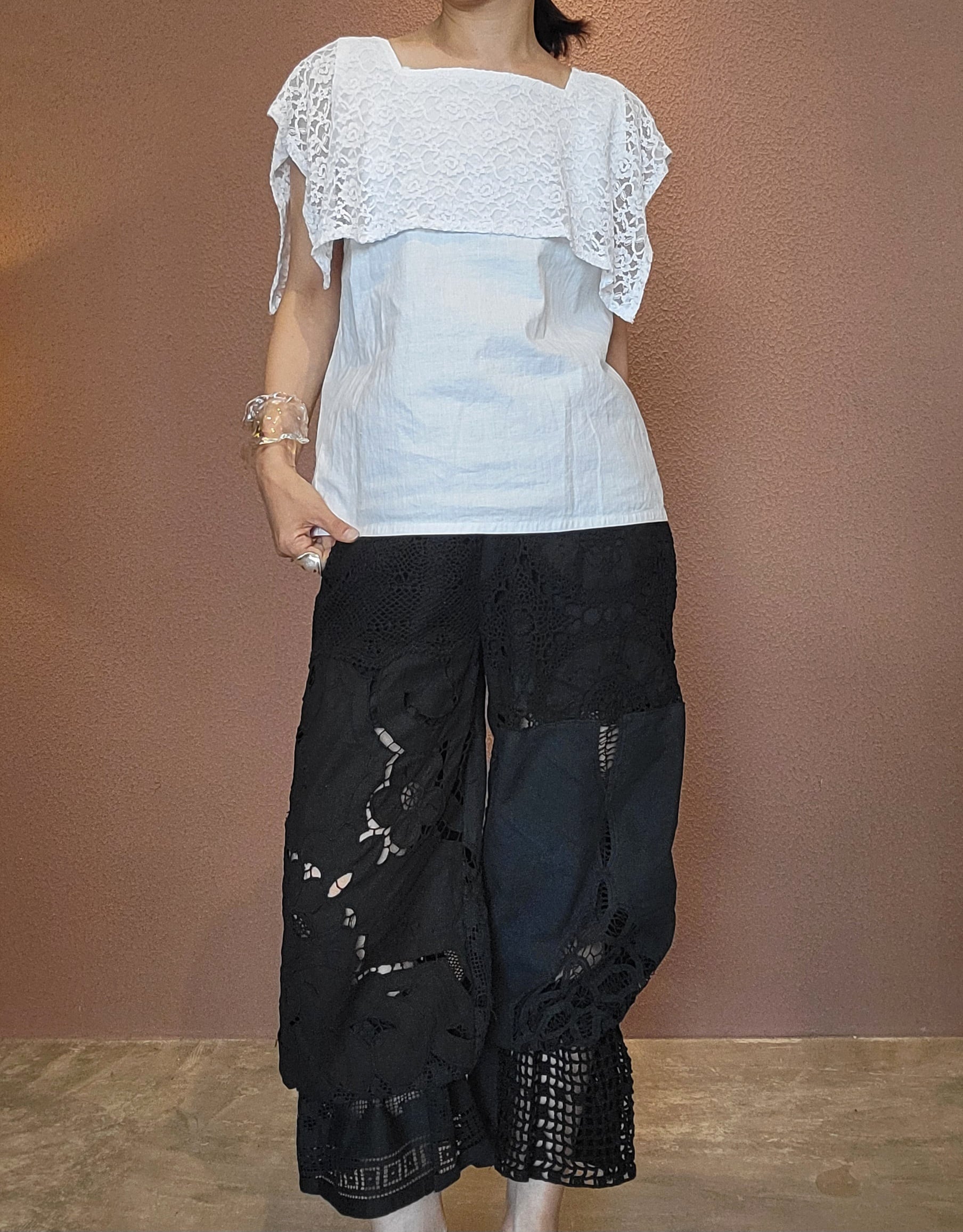 【新品】alocasia vintage ヴィンテージレースリメイクパンツ alocasia vintage