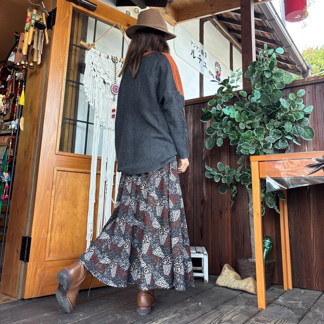 暖か美シルエットニットスカート