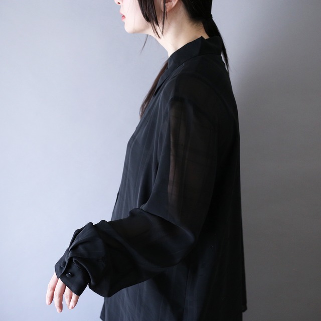 black one tone grid pattern over silhouette open collar see-through shirt