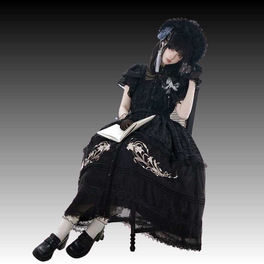 中華ロリィタ 半袖ブラウス レースアップ フリル クラシカル イベント 撮影会