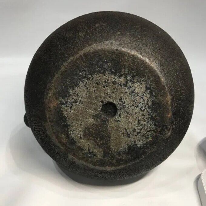 金寿堂の名工雨宮造 鉄瓶 (明治～大正) Japanese Antique Iron Kettle 