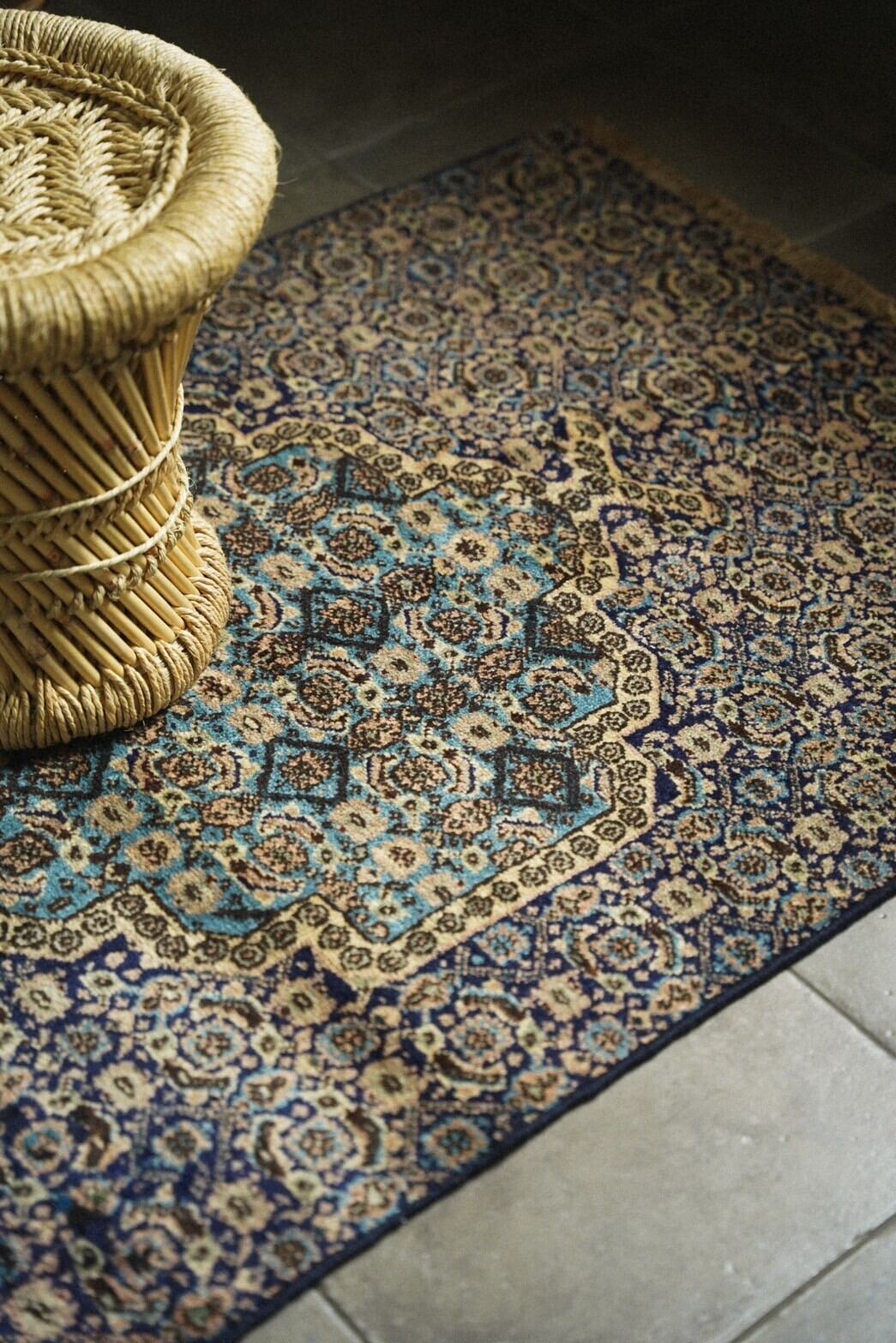 1270-Vintage Percian Senneh rug