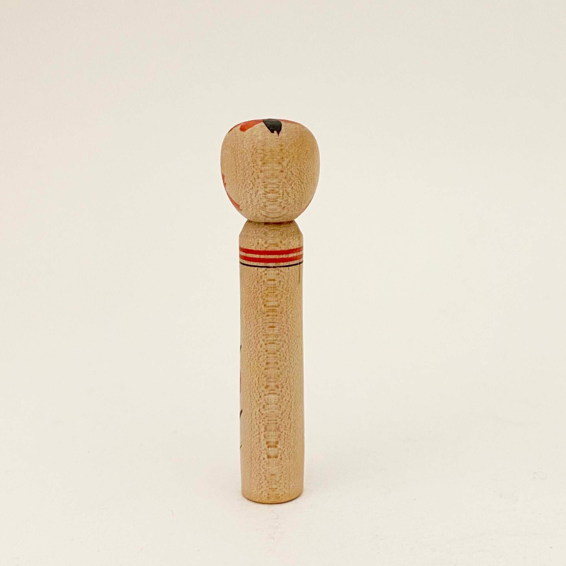 小寸こけし（作並系 / 里見正博工人）