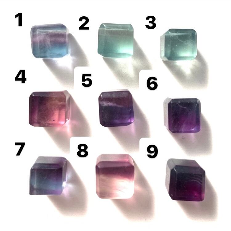 天然石ラベンダーゾイサイト ラベンダーゾイサイト(宝石名ゾイサイト)タンザニア産 識別済 0.36ct