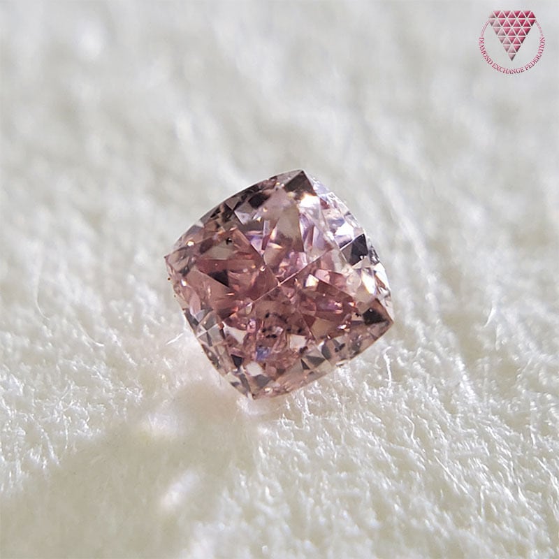 0.126ct  SI-2 FANCY LIGHT PINK PURPLE