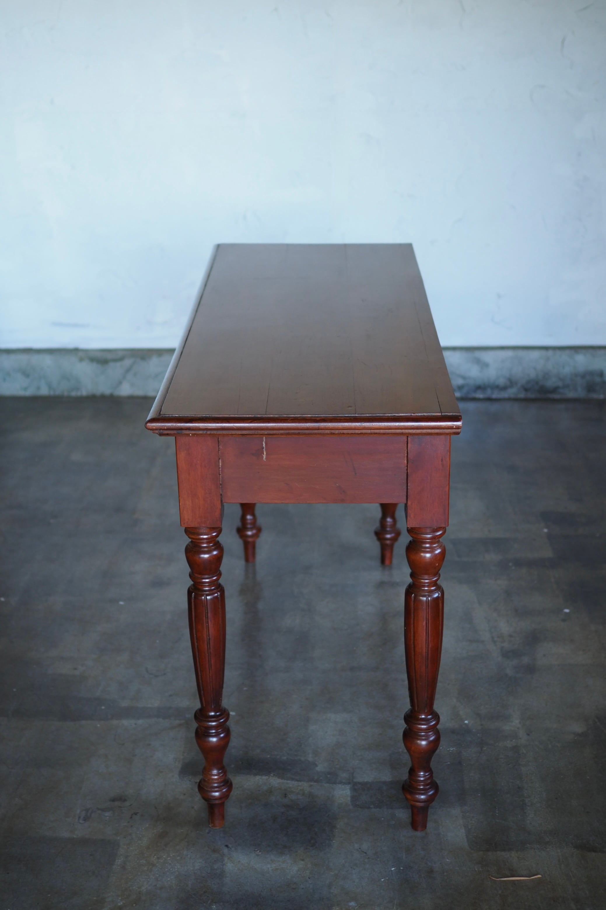 ヴィンテージ風　コンソールテーブル　高級銘木マホガニー製 コンソールテーブル マホガニー 無垢材 アンティーク調