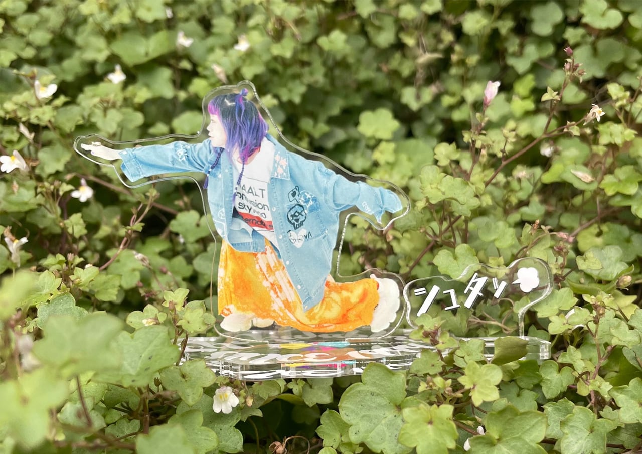 ウキシュタ(アクリルスタンド) | SHAKALABBITS OFFICIAL WEB SHOP